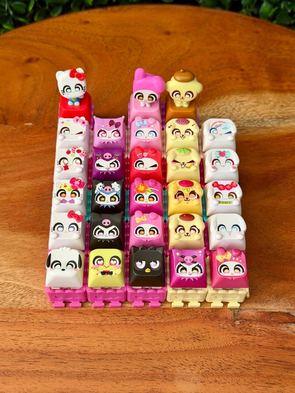 Clickeez Series 1 Hello Kitty and Friends Bundle